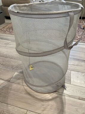 Neutral Gray Mesh Pop-Up Laundry Hamper - Brand Unspecified